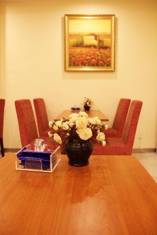 Hanting Express Kunming Yieryi Street Yunnan Normal University Branch Екстериор снимка