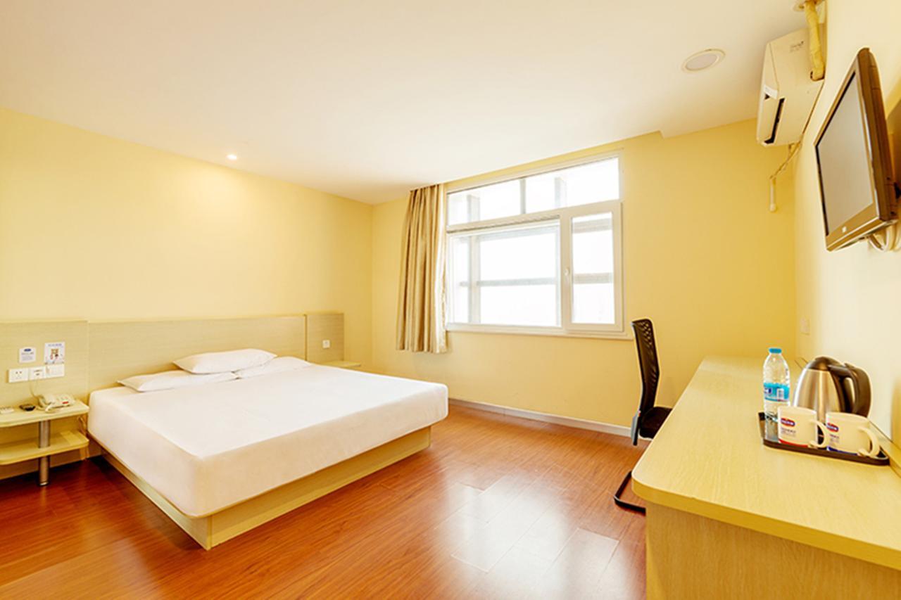 Hanting Express Kunming Yieryi Street Yunnan Normal University Branch Екстериор снимка