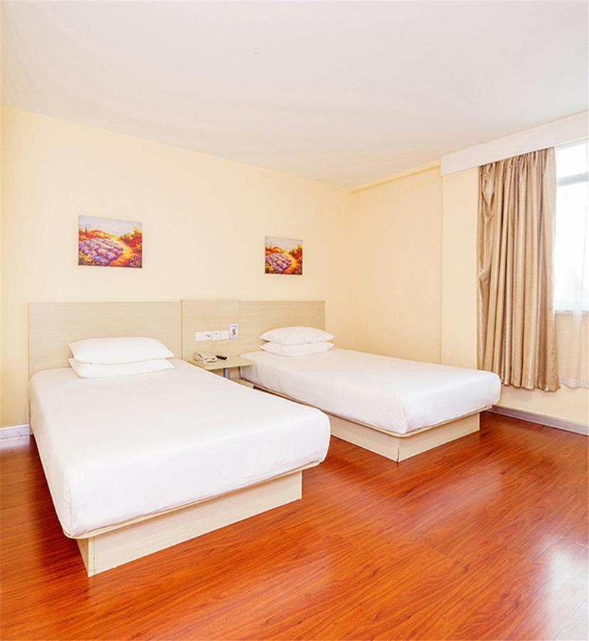 Hanting Express Kunming Yieryi Street Yunnan Normal University Branch Екстериор снимка